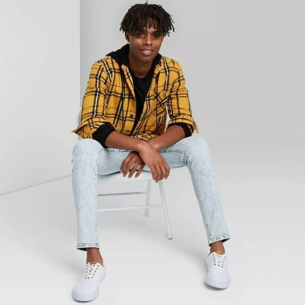 Men's Long Sleeve Hooded Flannel - Small